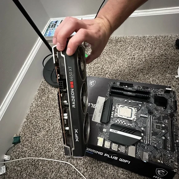 CPU 12100F/RAM 16gb DDR4 3600mhz/GPU rx6650xt/MOBO MSI B660M PRO COMBO